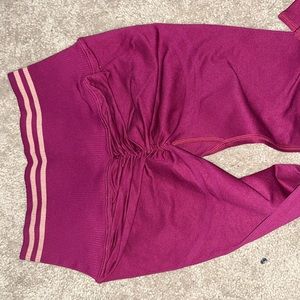 DOYOUEVEN SCRUNCH LEGGINGS NWOT